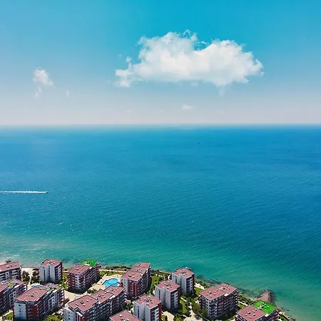 Horizon Sea View アパート *