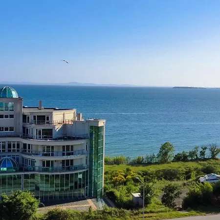 Horizon Sea View アパート *